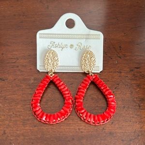 Ashlyn & Rose Earrings-New